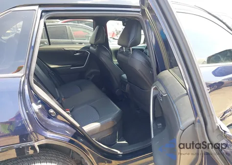 2021 Toyota Rav4 Xse из США, поврежденный, VIN 4T3E6RFVXMU060218